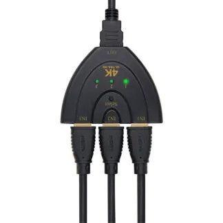 מפצל HDMI 4K עם 3 כניסות לחיבור מכשירים לטלוויזיה