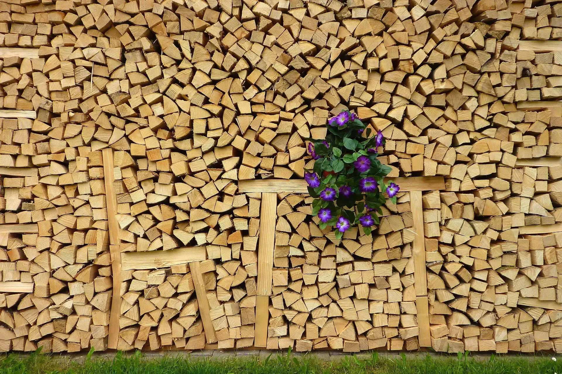 Gamification_Stillleben Gamification: Holzstapel als Stillleben