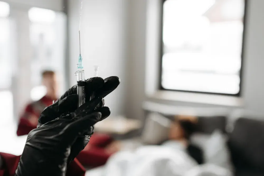 SI Joint Injection in Grand Prairie, TX | Non-Surgical Options 3 Patient resting comfortably after minimally invasive SI joint injection procedure