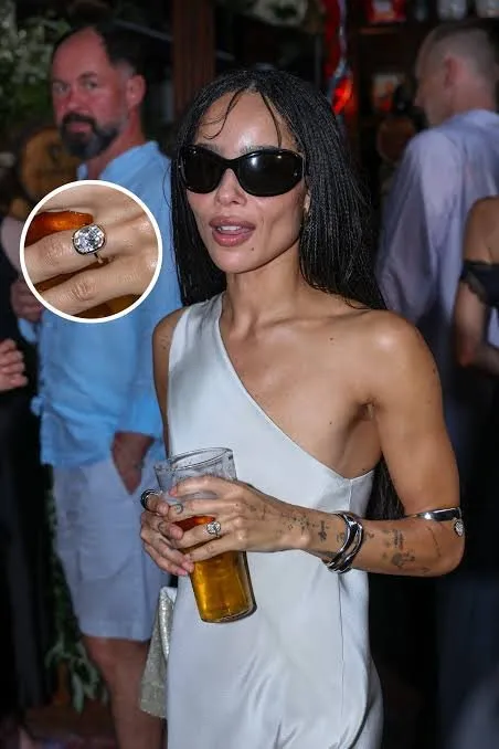 Zoë Kravitz Bezel Diamond Ring Has Everyone Talking 12 zoe kravitz ring inline 1