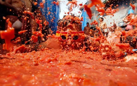 la tomatina Foto de un participante de la Tomatina