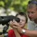 Longue-vue ornithologique utilisรฉe pour observer les oiseaux en paysage