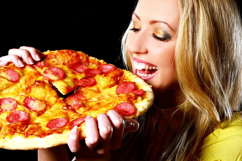 Healthy Eating Tips Tricks From The Dietitians-Eating Out-01 What Dietitians Can Teach Us About Healthy Eating