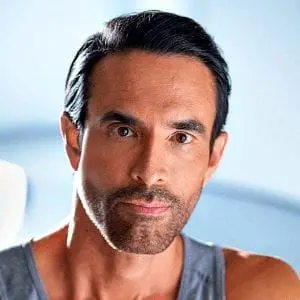 Jorge-Cruise-300-01 Jorge Cruise Mexican author, fitness trainer and proponent of intermittent fasting and low-carbohydrate dieting