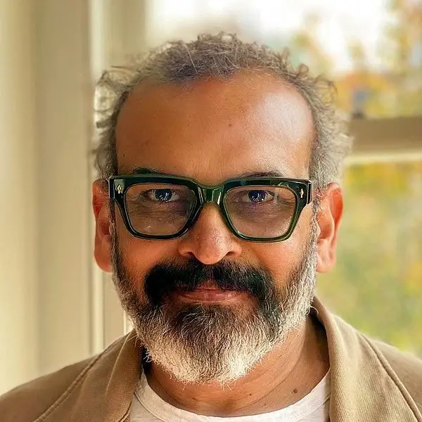 Subodh Gupta 300 Subodh Gupta - Indian contemporary artist.