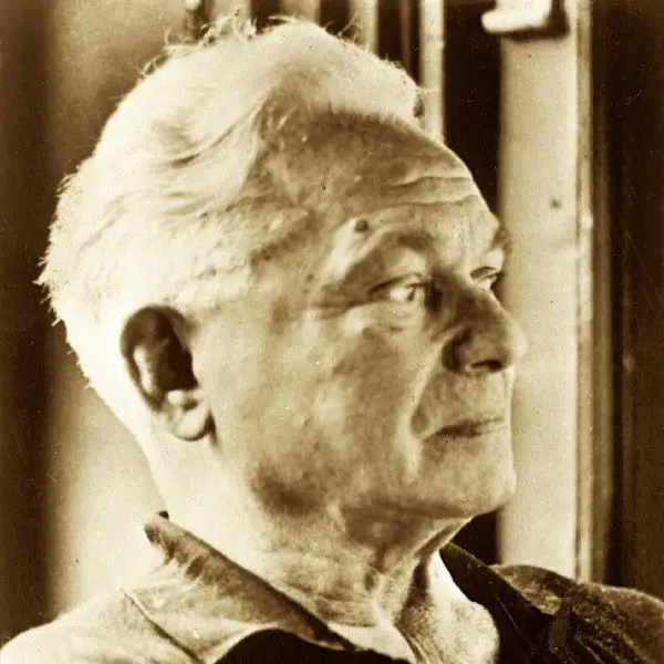 Joseph Pilates-600-01 Joseph Pilates (Joseph Hubertus Pilates) was a German-born physical trainer, writer, and inventor known for creating the Pilates method of exercise