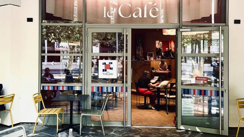 Entrée Le Café - librairie les Volcans / Photo E. Gauthey