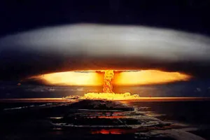 Bombe nucléaire / Photo BnF