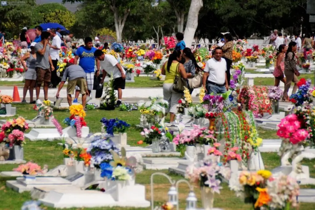 Visita de familiares a sus seres queridos