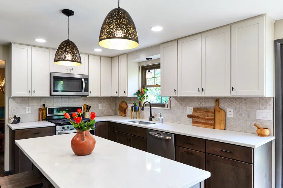 Quartz Carrara Quartz Carrara Kitchen Island and Countertops