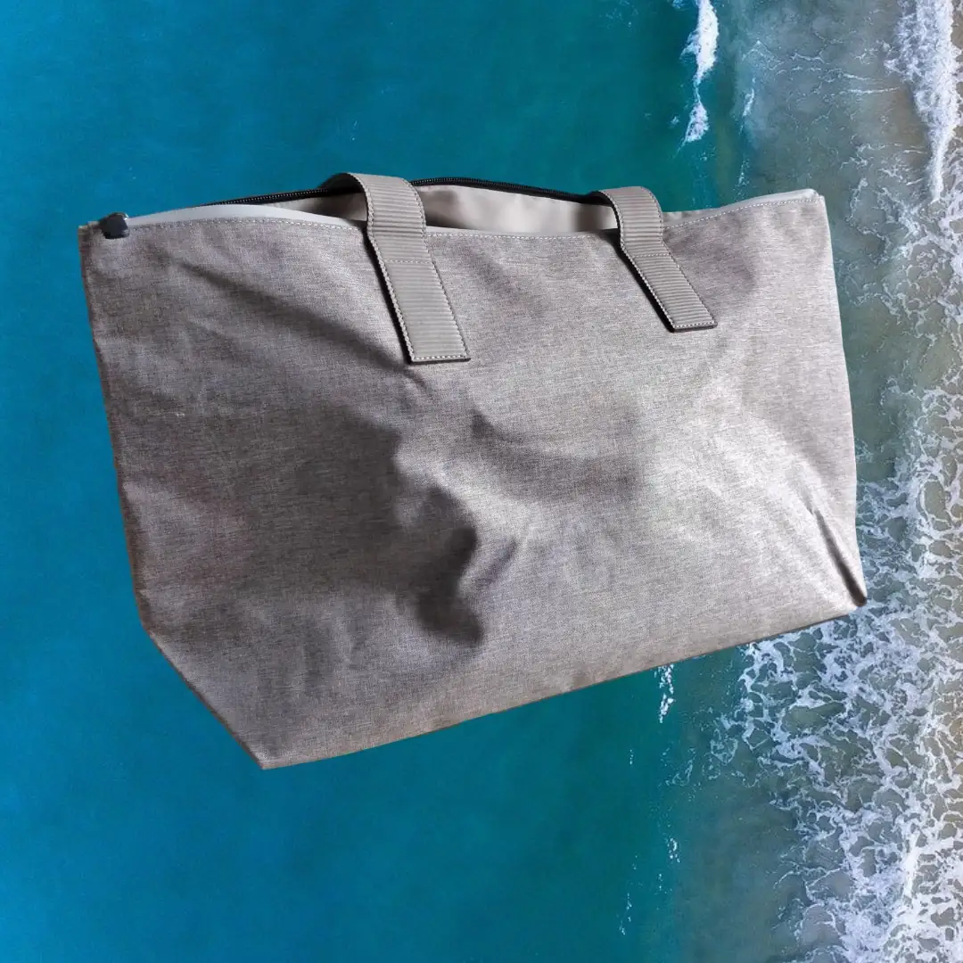 Sac de plage gris