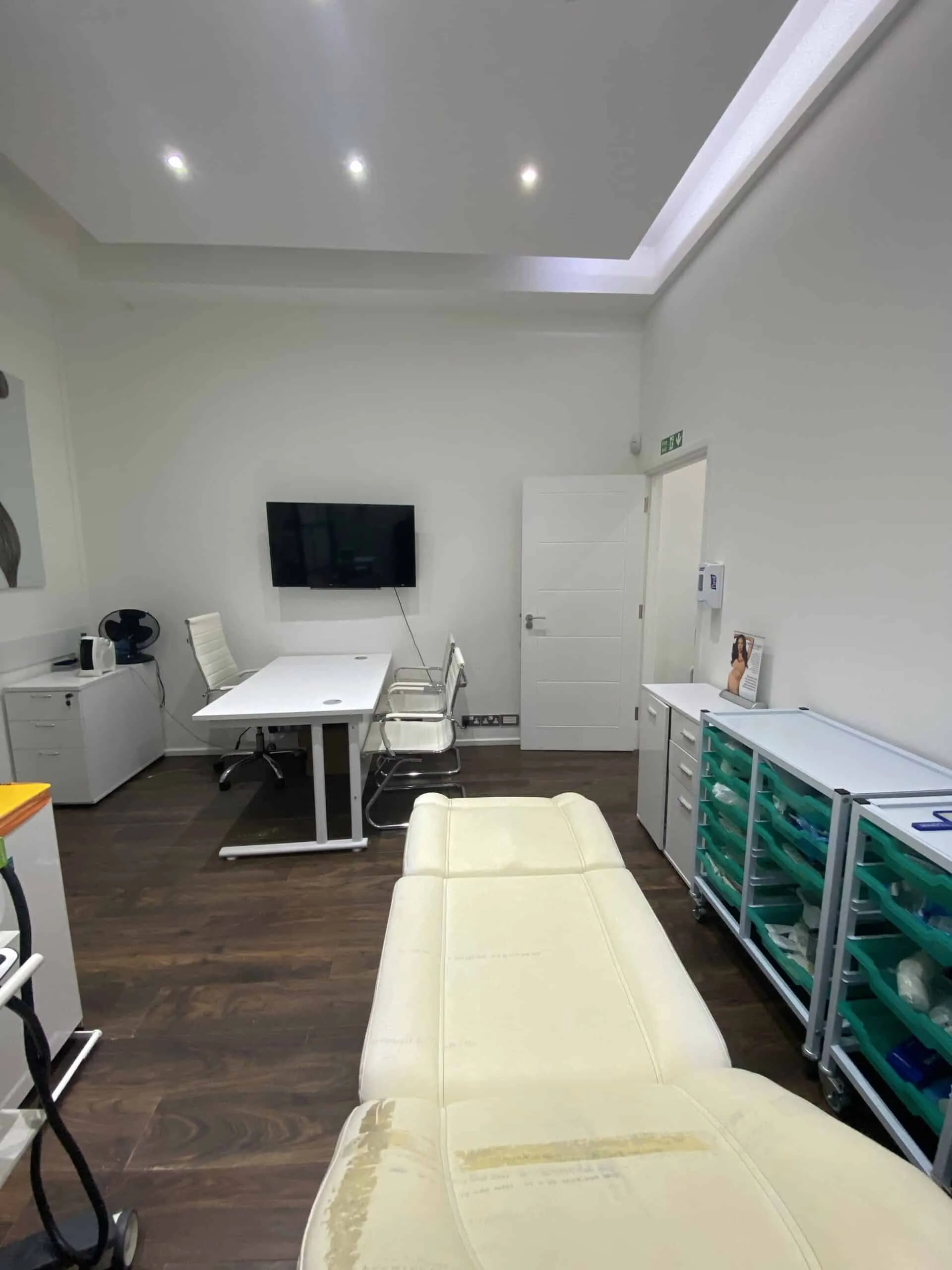 Harley Street Hair Transplant Clinics London Home Page Harley Street Hair Transplant Clinics 3