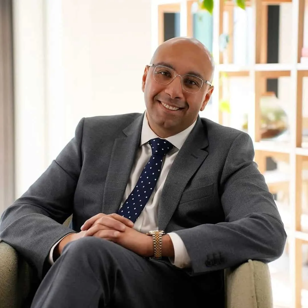 FUT Hair Transplant Dr Aziz Elgindi of Harley Street Hair Transplant Clinics