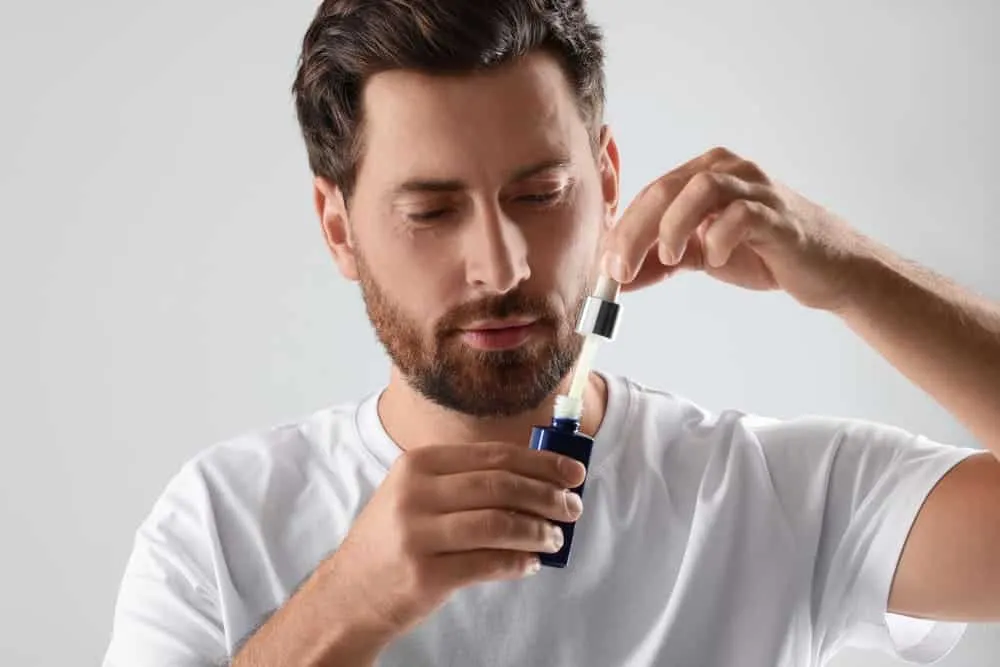Topical finasteride and minoxidil combo solution