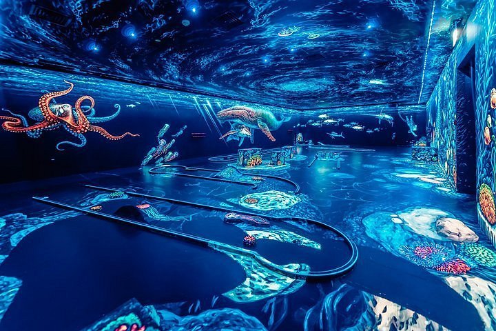 3D Blacklight Minigolf Dubai