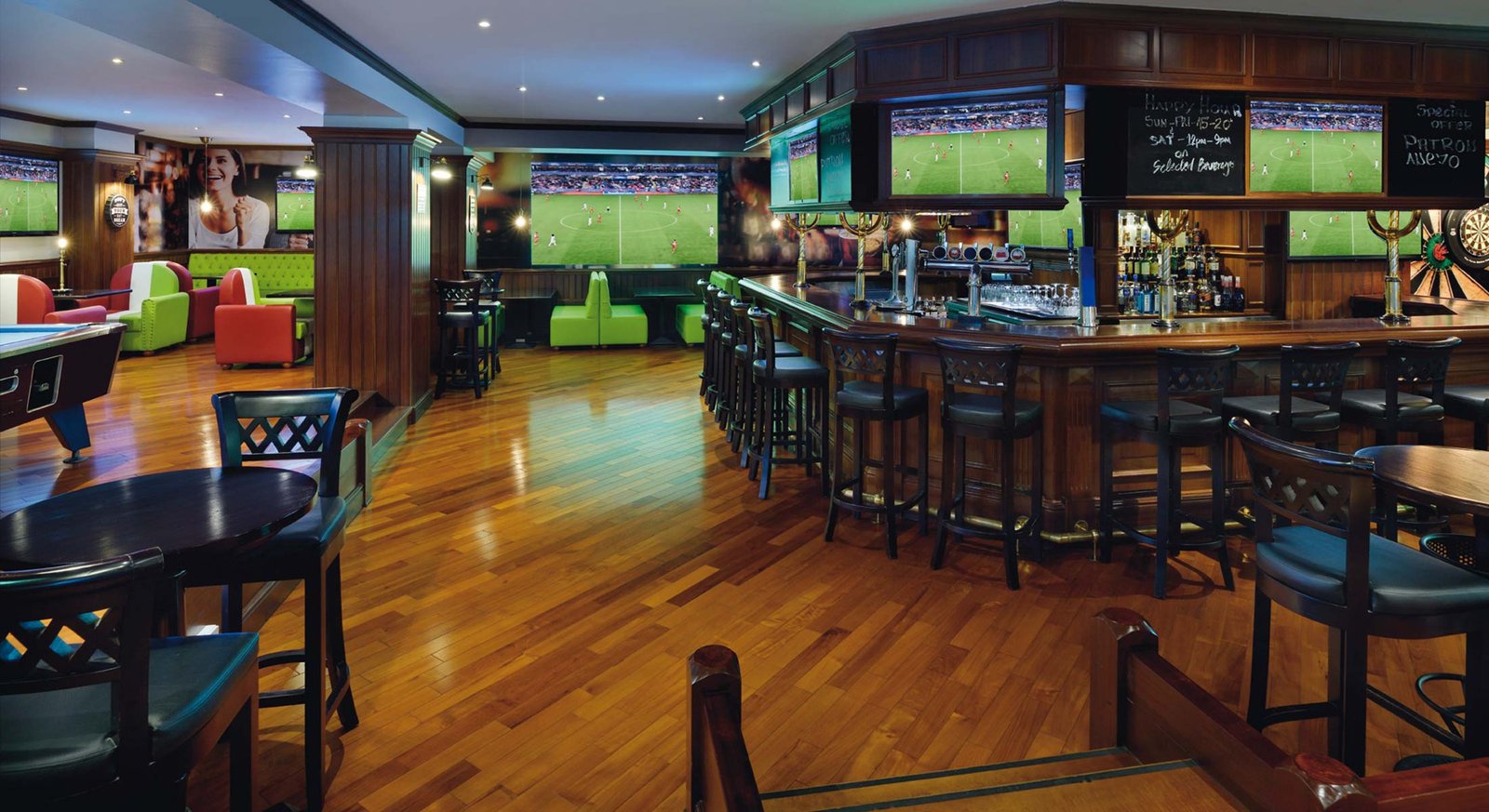 Somerset's Bar Dubai