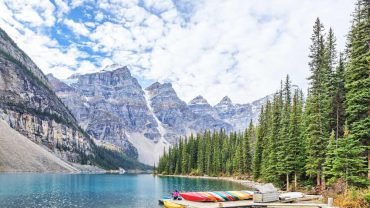 Banff Jasper National Parks: Mountains, Lakes, Maps & Camping Guide