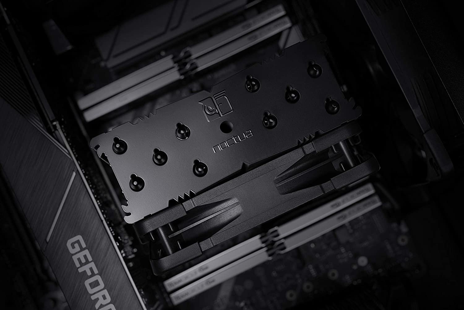 Noctua NH-U12S Chromax Pure Black CPU Cooler with Intel LGA1700 Socket Noctua NH-U12S Chromax Pure Black CPU Cooler with Intel LGA1700 Socket