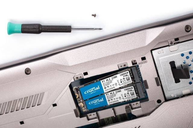 Crucial 2TB P1 NVMe M.2 2280 Internal SSD CT2000P1SSD8 Crucial 2TB P1 NVMe M.2 2280 Internal SSD CT2000P1SSD8