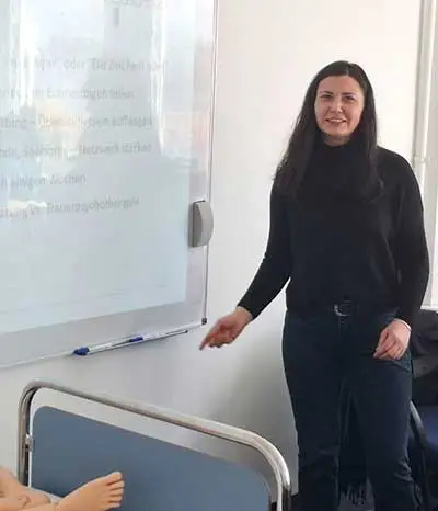 Pflegekurs Jobhilfe Berlin Pflegekurs Jobhilfe Berlin
