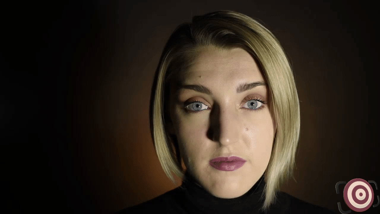 The shape of her face is constantly changing, not to mention that the low angle lighting simply looks ghoulish