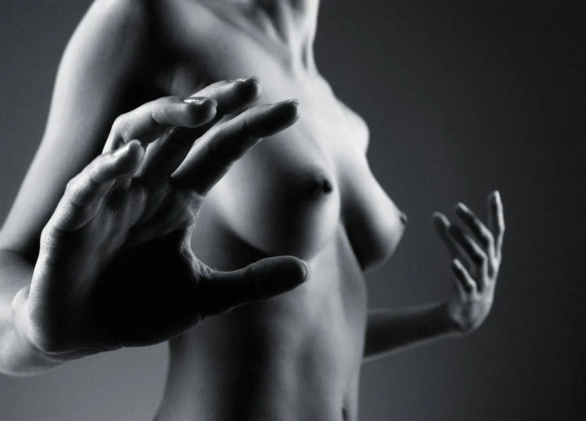 Fine Art Nude image photographed by Joe Edelman
