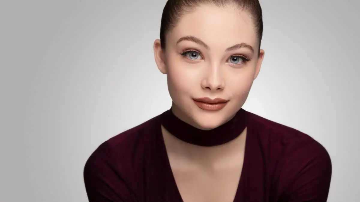Portrait of young girl
