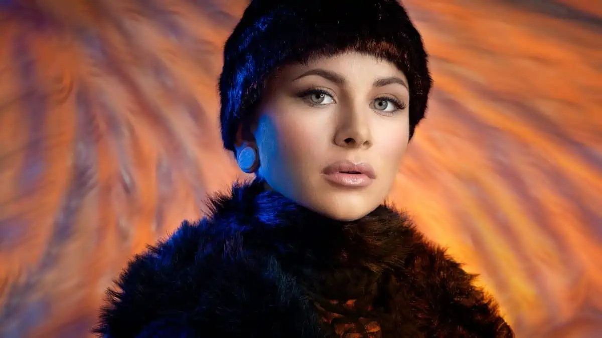 Fashion portrait using Live ND to create a blurry background