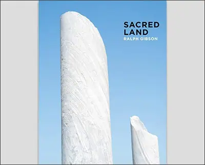 Ralph Gibson: Sacred Land: Israel before and after Time Hardcoverby Ralph Gibson (Photographer), Rabbi David Ellenson (Afterword), Moshe Safdi (Afterword)