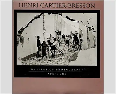 Henri Cartier-Bresson: Masters of Photography Series Hardcover – June 15, 2005by Henri Cartier-Bresson (Photographer)