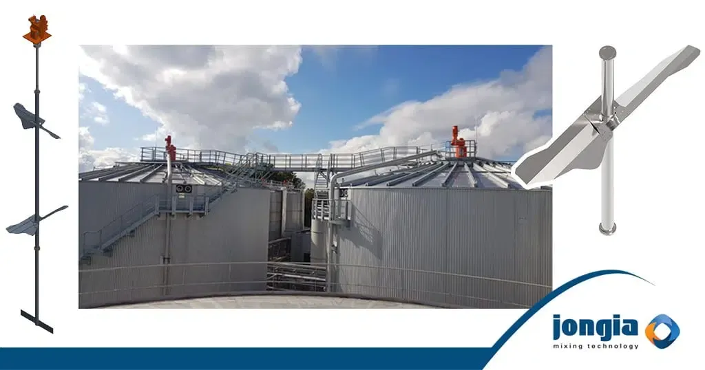 Industrial tanks with railings and ladders are shown under a cloudy sky; on the sides are vertical images of mixing equipment, highlighting advanced mixing solutions. The Jongia Mixing Technology logo is at the bottom right.