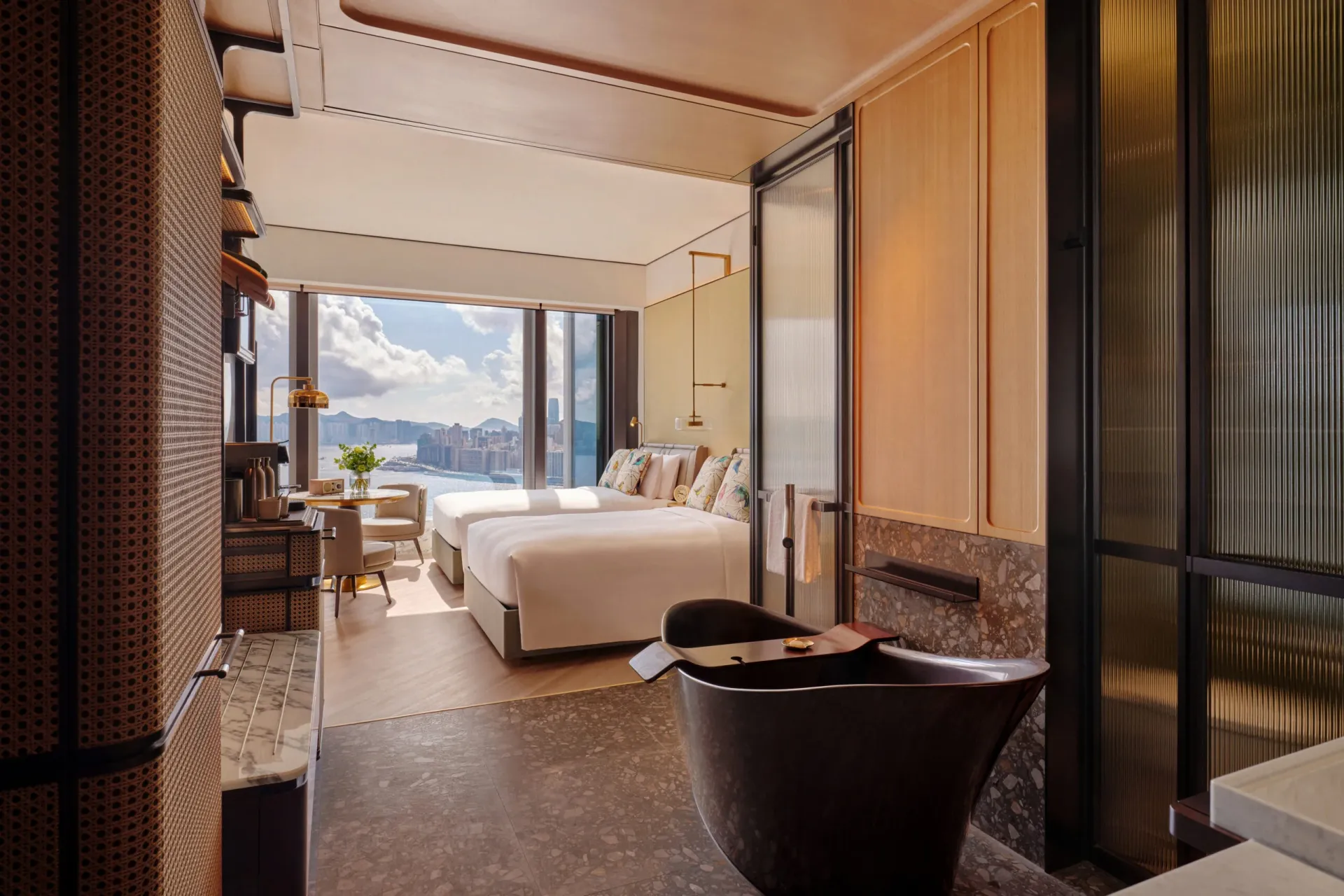 Rooms & Suites 12 ROC90F1-scaled-1