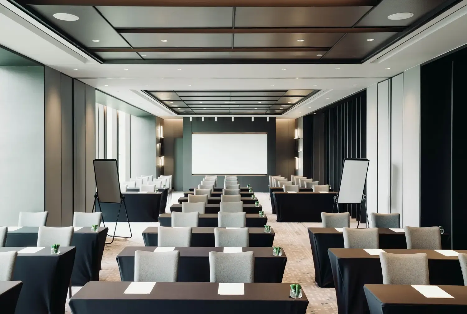 Meeting Bussiness4