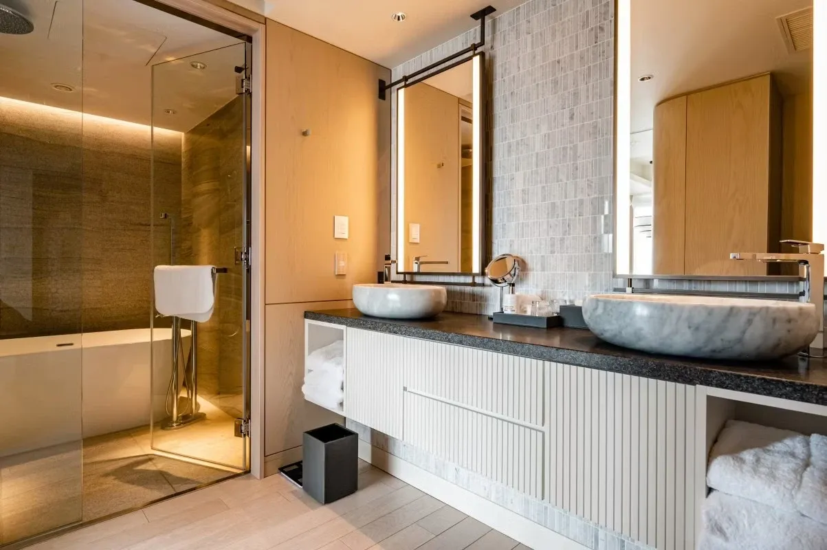 kimpton-shinjuku-city-9096262526-original
