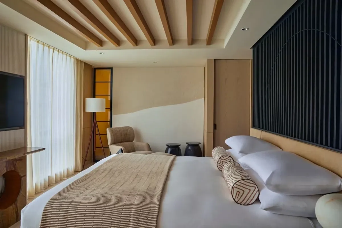 kimpton-tokyo-6717343614-original