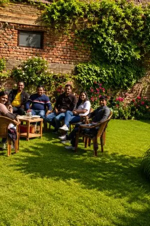 Lakshmi Guest House Garden in Srinagar