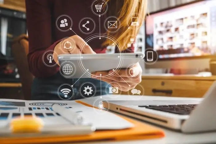 Recommandations pratiques pour choisir les bons outils technologiques 1 Recommandations pratiques pour choisir les bons outils technologiques