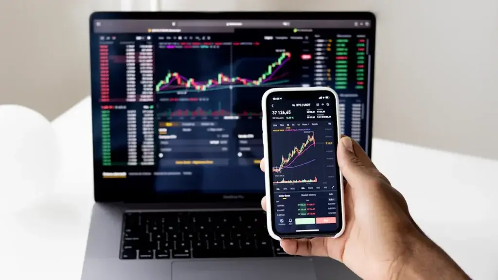 17fc7eb37e68445780bbca5ef00caa9e 11. Les fonctionnalités logiciel Analytics et Reporting