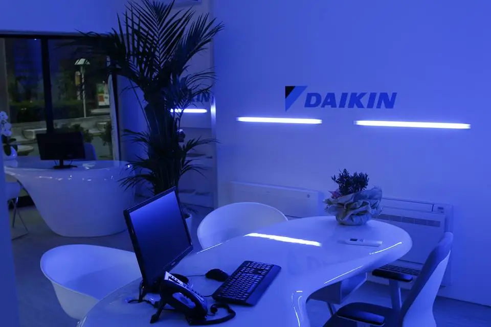 Climaproject rivenditore daikin rimini aerotech showroom
