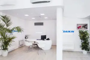 Daikin Rimini by Clima Project: showroom ventilazione riscaldamento condizionatori climatizzazione