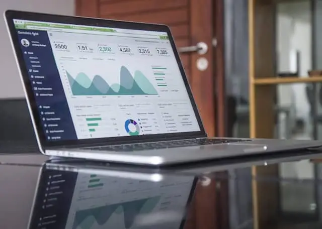 Maximizing Email Potential: Google Ads vs. Organic SEO Tactics Explored 2 Boosts Website Traffic