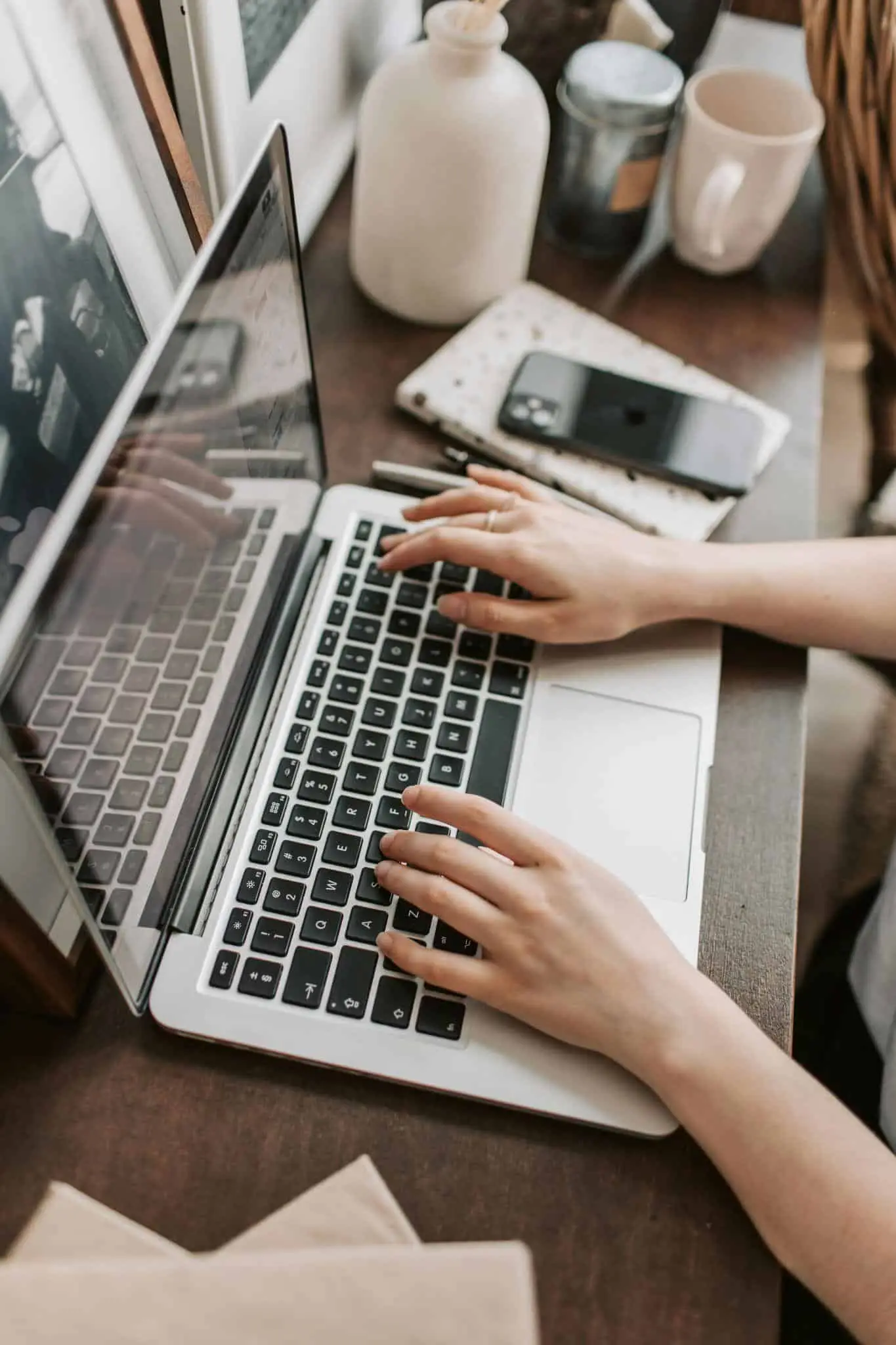 Why Should You Hire a Digital Marketing Agency 1 word image 22298 2