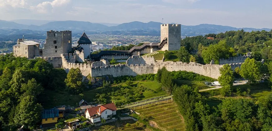 Het kasteel van Celje in Slovenië