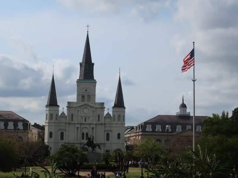 jackson-s-square-church-in-new-orleans-2025-10-28-21-25-20-utc