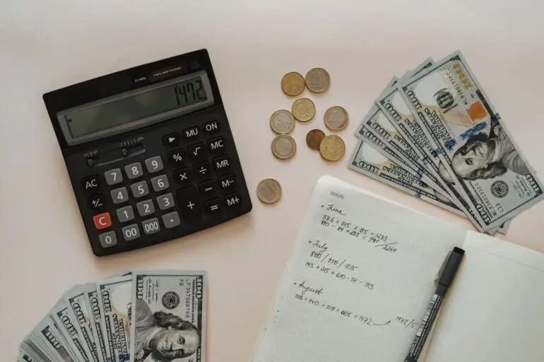 Calculer son taux d'endettement soi-même avant un rendez-vous à la banque