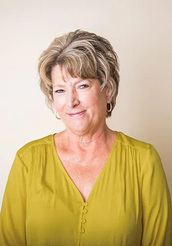 Lynn Singer